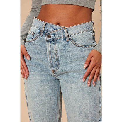 Crossover Straight Leg Jeans - Light Blue Wash
